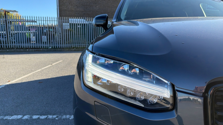 Volvo XC90 2.0 B5D [235] Plus Dark 5dr AWD Geartronic Diesel Estate